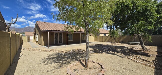 Photo - 8971 E Rainier Dr
