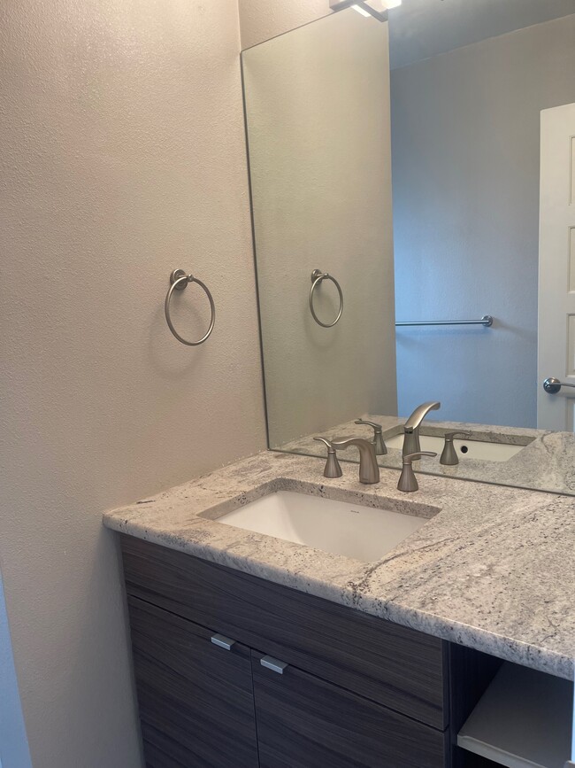 Photo - 910 S Pearl St