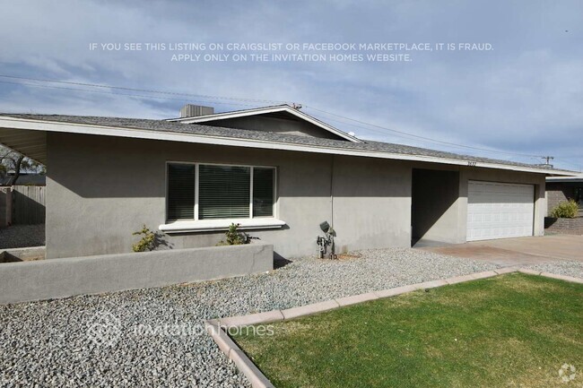 Building Photo - 3632 E Shaw Butte Dr Rental