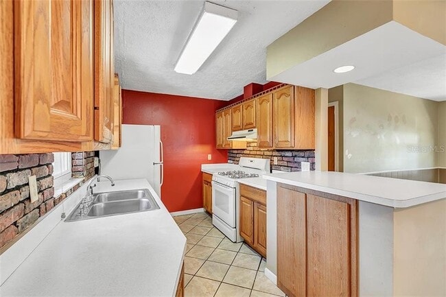 Photo - 701 Hickory Ave
