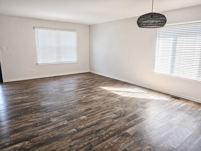 Photo - 1145 Adagio Dr