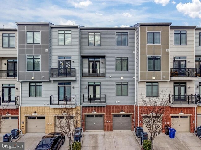 Photo - 1010 Ribbon Limestone Terrace SE