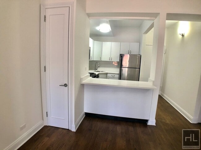 Photo - WEST 22 STREET Unit 7H