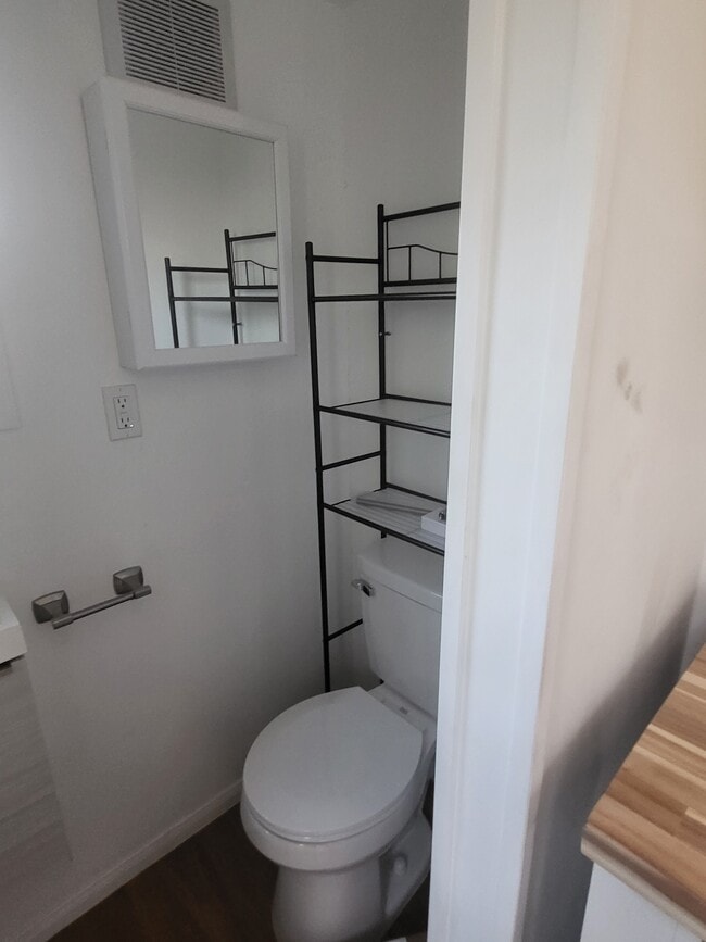 Photo - 6543 Estelle St Unit Tiny House