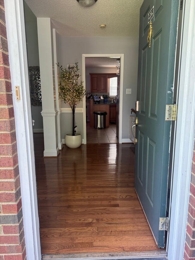 Photo - 13715 Kensal Green Dr