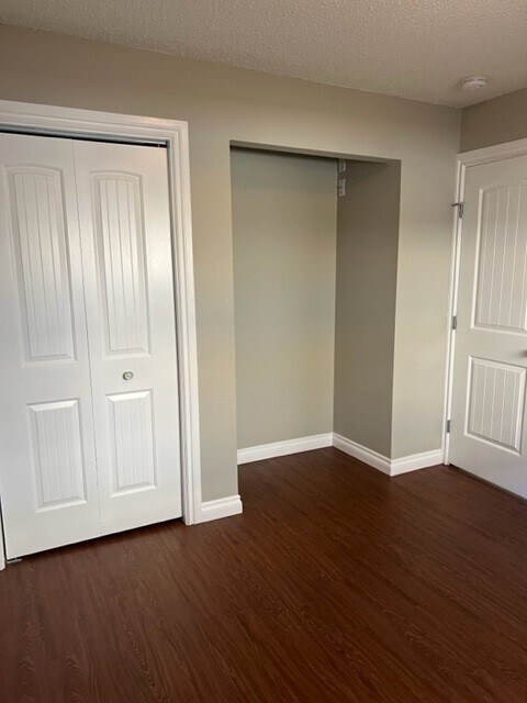 Photo - 9904-9995 95 St