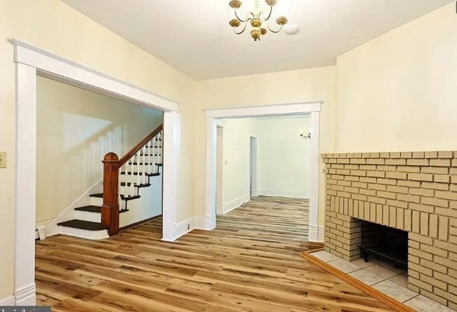 Photo - 410 Fayette St