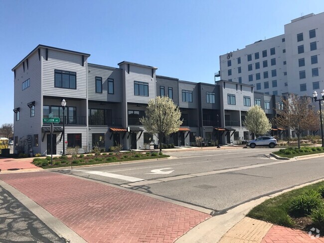 Building Photo - Downtown Muskegon Rental