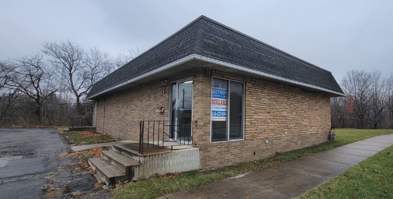 Photo - 11721 Bellaire Rd