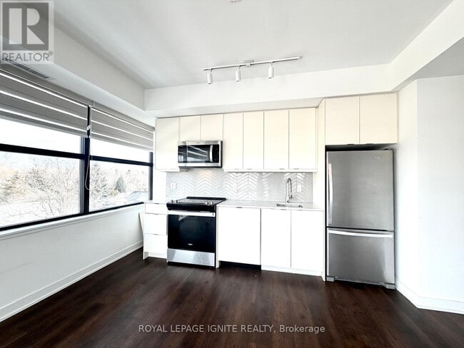 Photo - 1604 Charles St Unité 420B