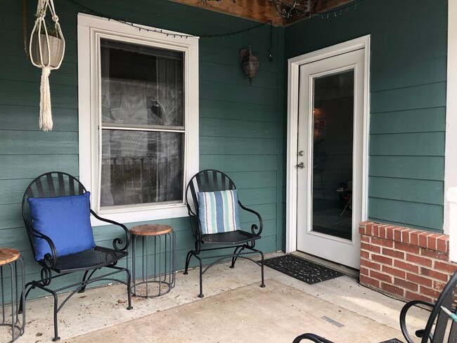 Building Photo - January 2026 (18-month lease) or FALL 2026 (12-month lease) $3,300/month for ENTIRE Unit 108