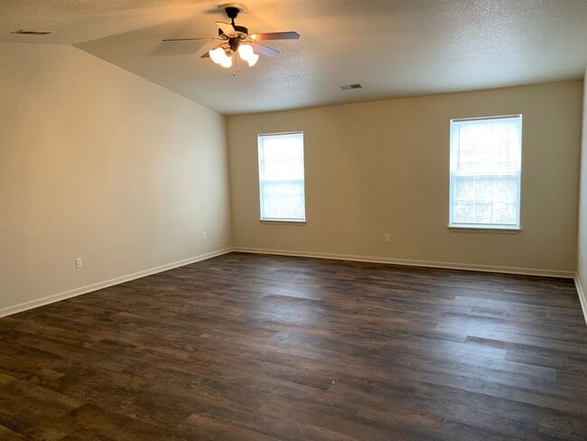 Photo - 20959 Harbor Ln Unit B
