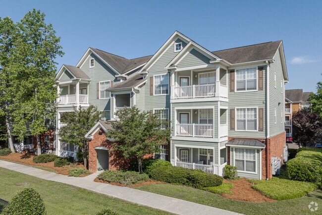 Vista del edificio - Bryant at Summerville