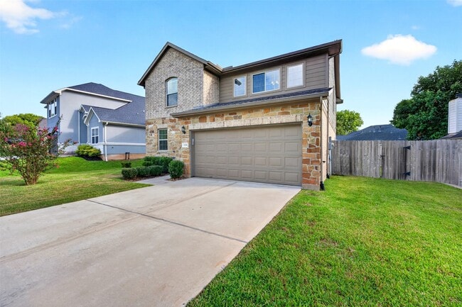 13238 Enchanted Way