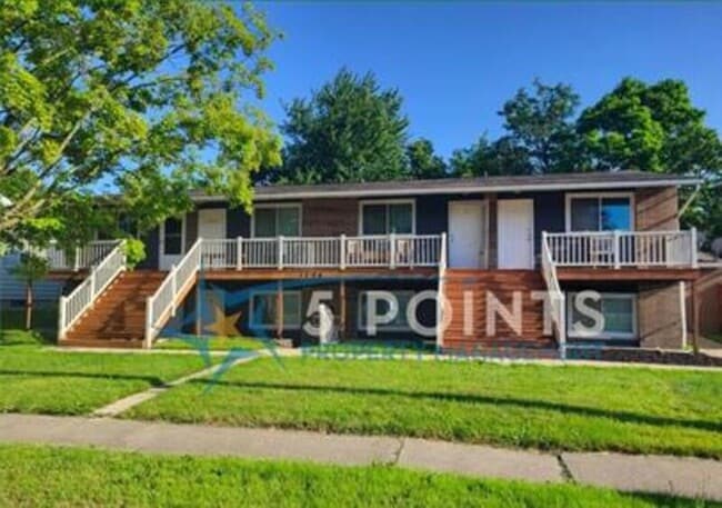 Building Photo - 1174 Chandler Ave