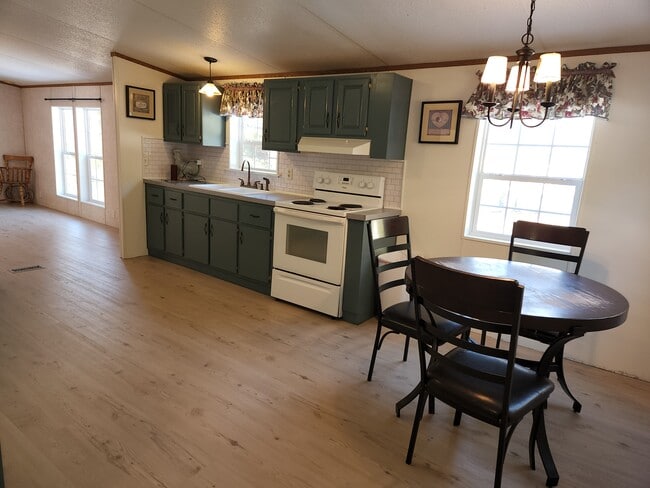 Photo - 25 Blueberry Ln