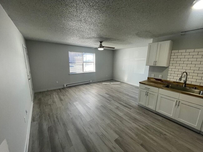 Photo - Boulevard West Apartments