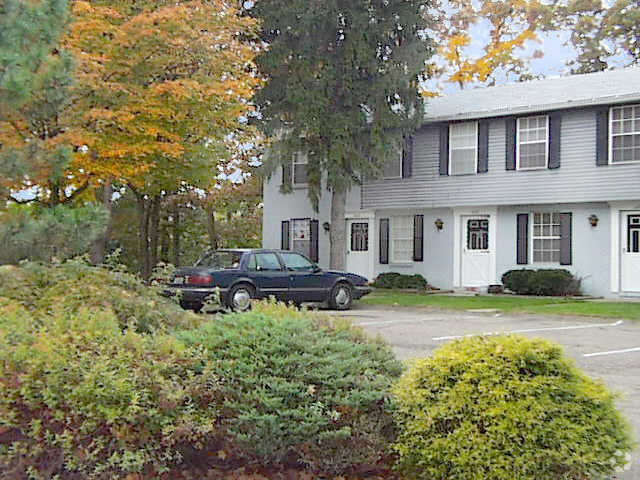 Community - Hartford Square Townhomes