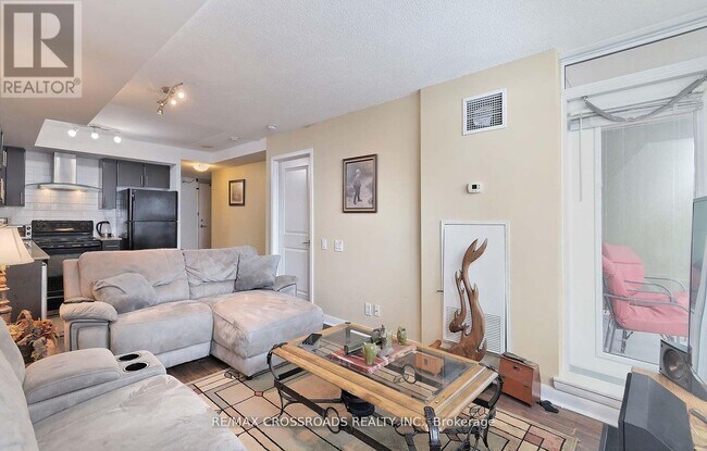 Photo - 190 Borough Dr Unit 2011
