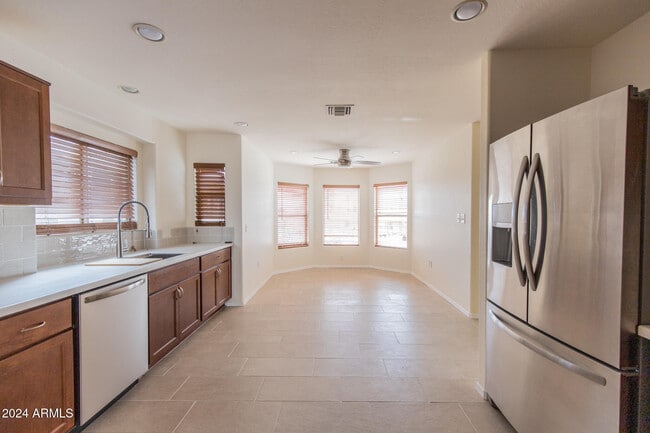 Photo - 9013 N 14th St