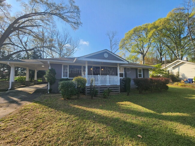 Building Photo - 3545 Orchard St