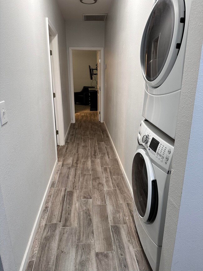 Lone Star Villas Apartments Pecos, TX