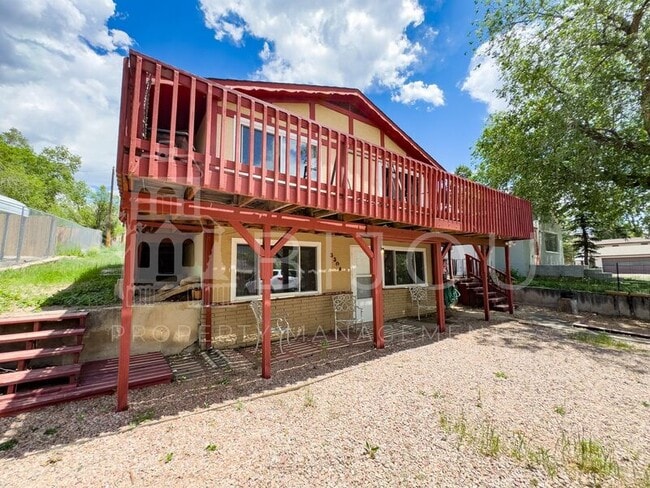 Building Photo - 3306 W Platte Ave Unit Lower