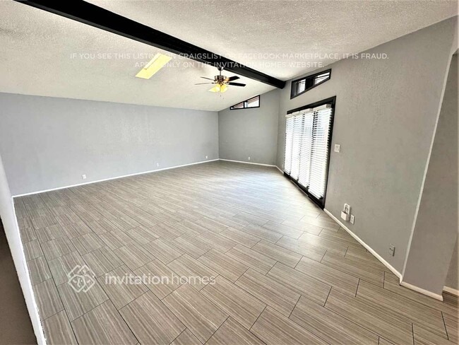 Photo - 1265 E Del Rio Dr