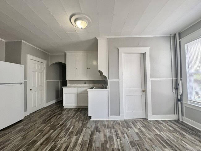 Photo - 117 Pierce St