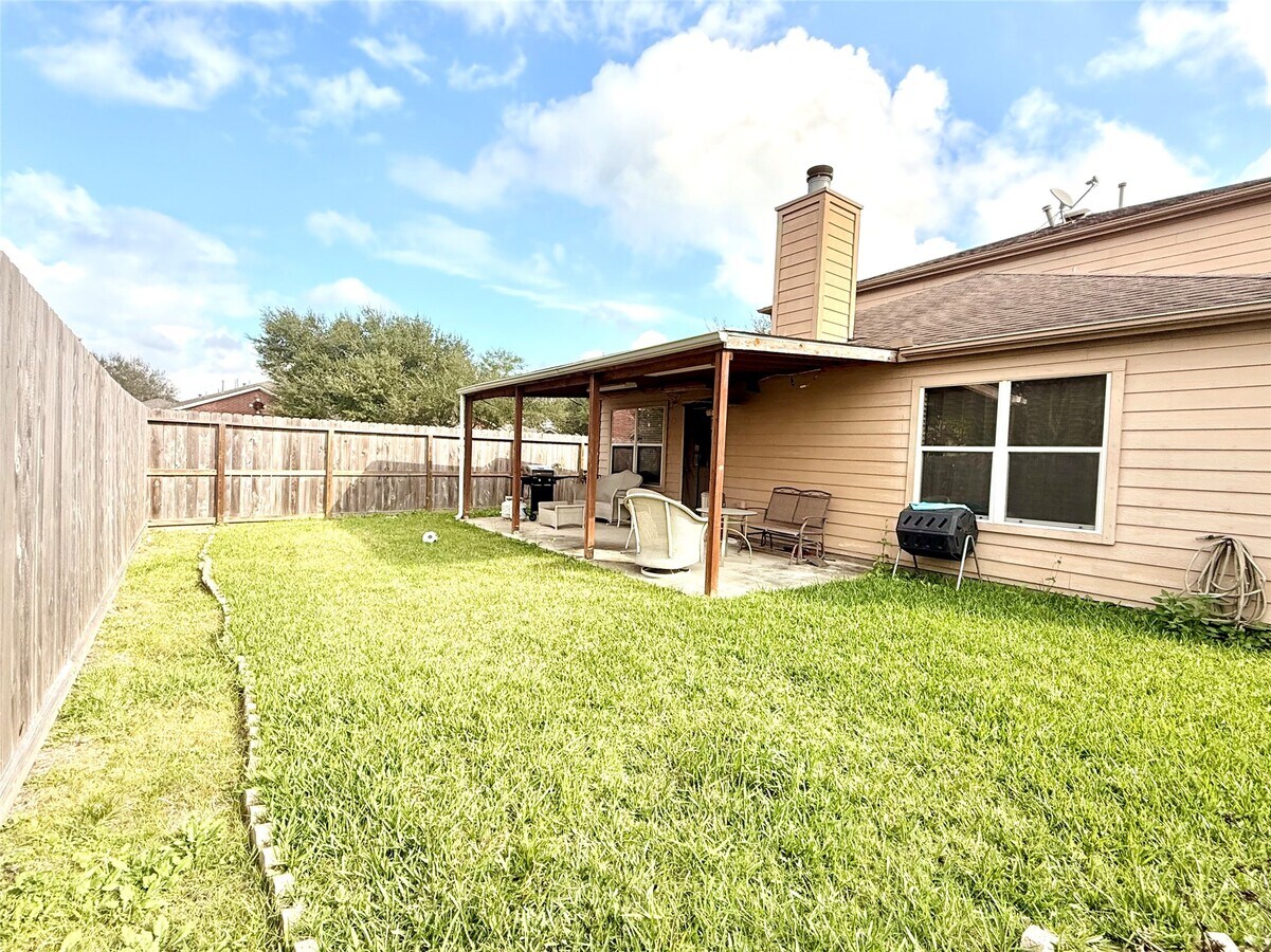 Photo - 4615 Pin Oak Creek Ln