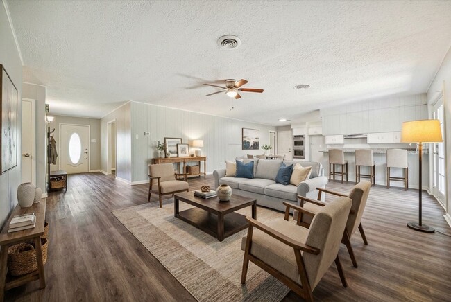 Photo - 111 Chadwick Rd