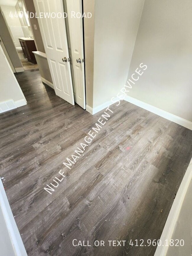 Photo - 449 Idlewood Rd