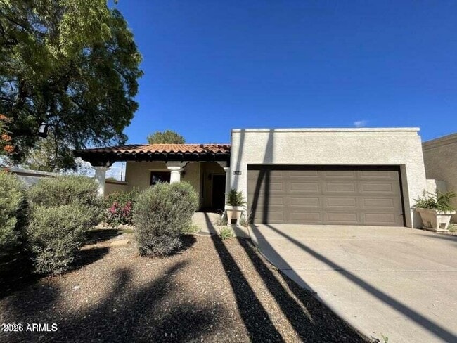 Photo - 12847 N 40th Way