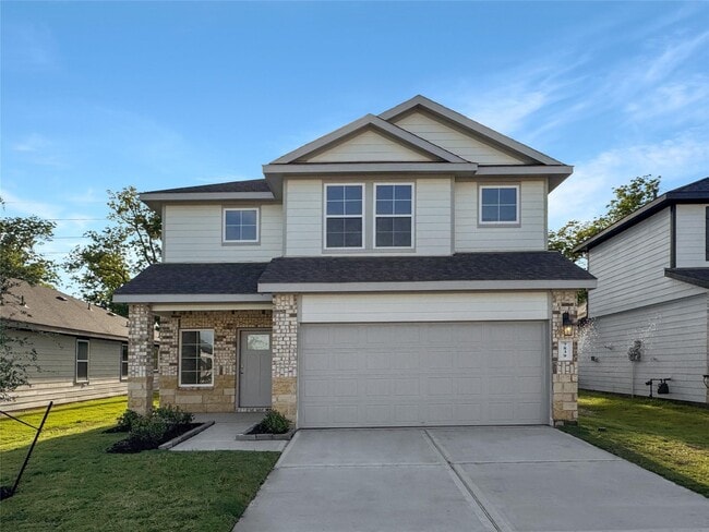 Building Photo - 7839 Cavour Dr