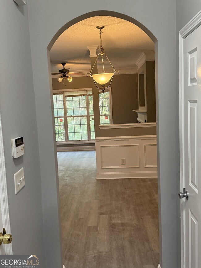 Photo - 2743 Halligan Point