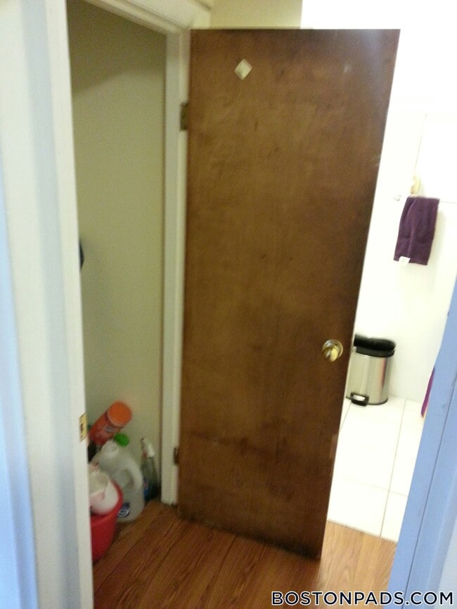 Photo - 92 Endicott St Unit 2