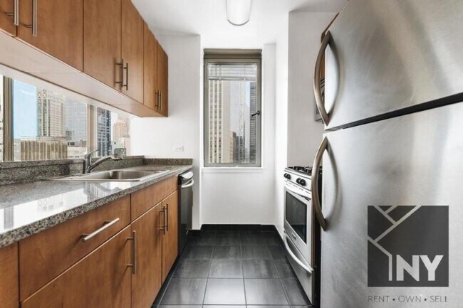 Photo - 4 bedroom in New York NY 10038 Unit 3207