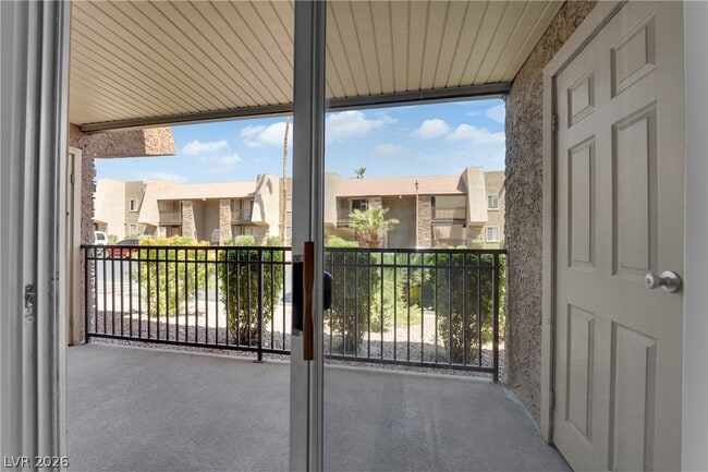 5295 Indian River Dr Unit 301