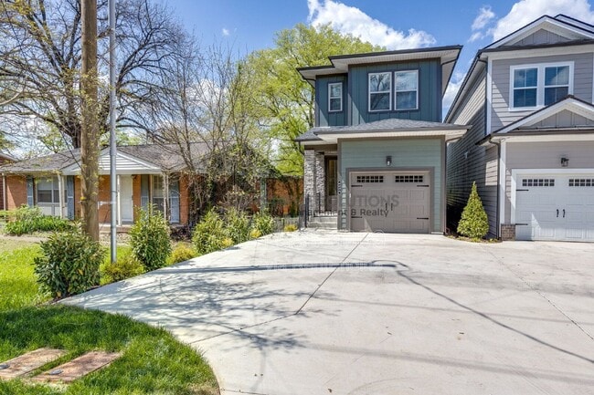 Building Photo - 669 Westboro Dr