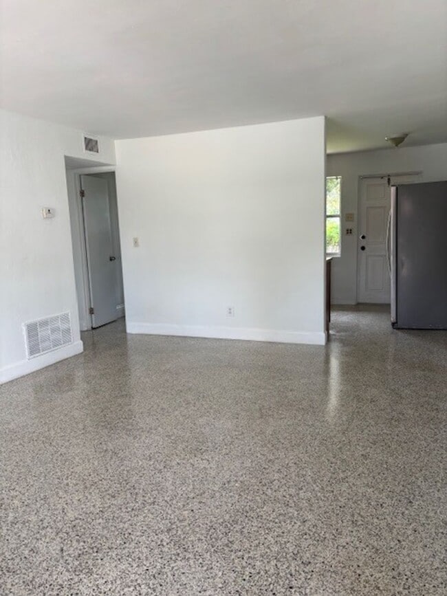 Photo - 1703 Edgewater Dr Unit #1701