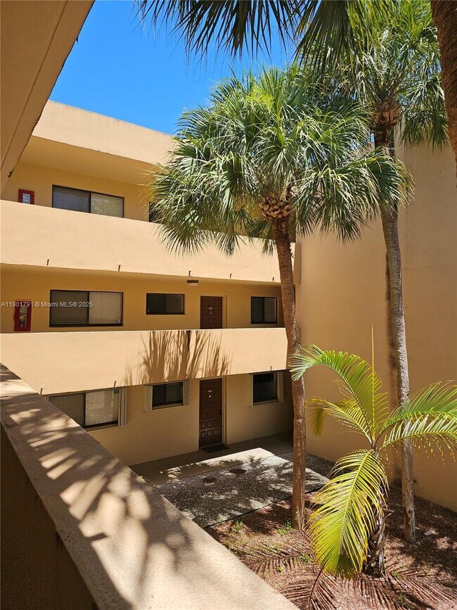 Photo - 8415 SW 107th Ave Unit 219W