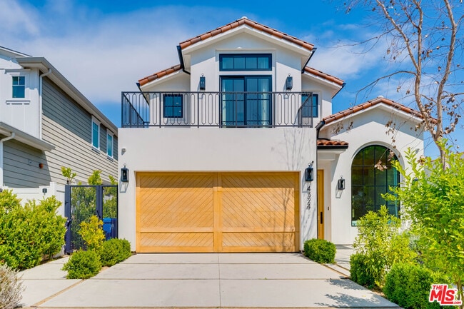 Photo - 4324 Camellia Ave