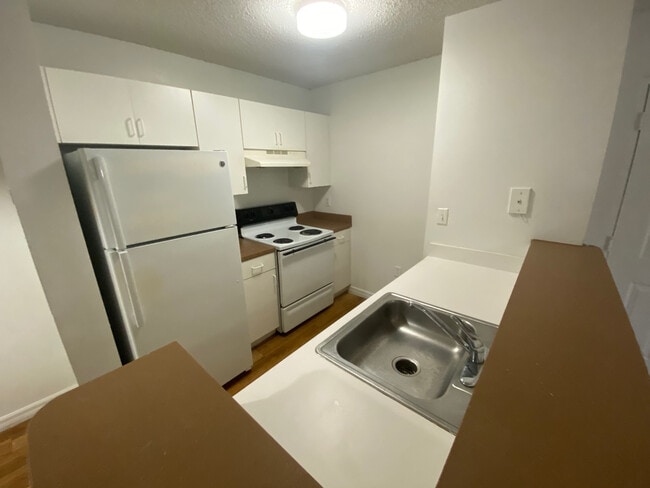 Mary Alice Brown Apartments - Mary Alice Brown Apartments