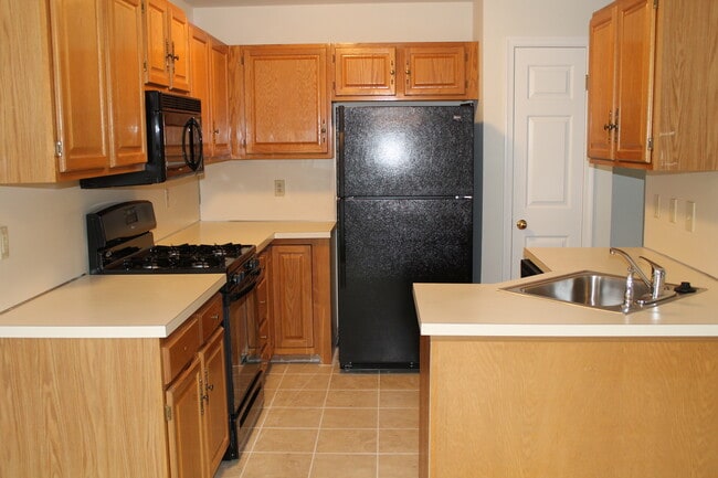 Photo - 520 Upland St