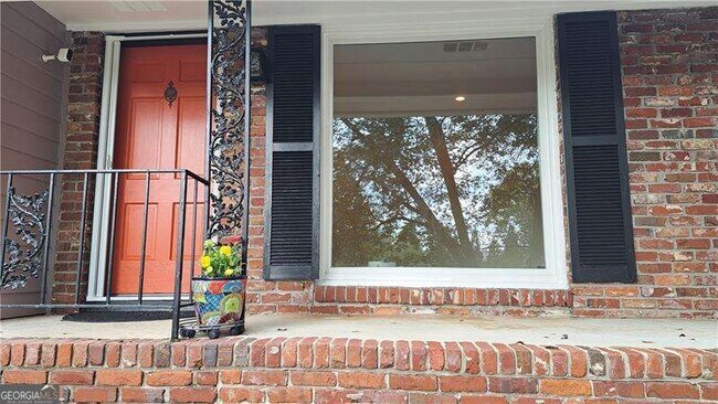 Photo - 1176 Converse Dr NE