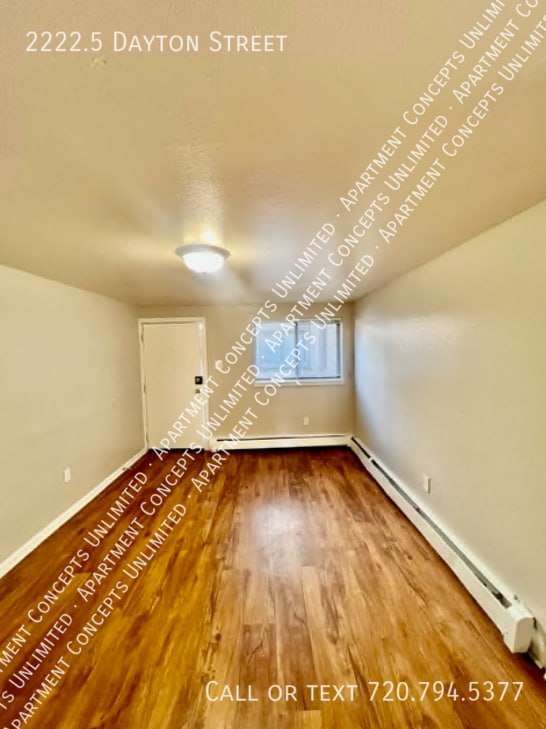 Photo - 2222.5 Dayton St