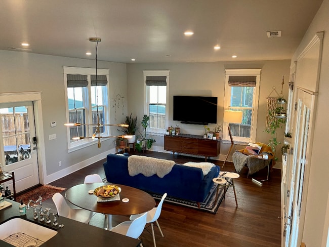 Photo - 194 South St