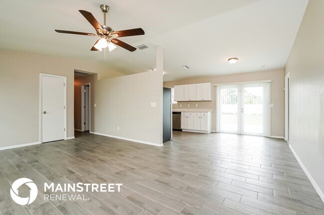 Photo - 1421 NE 18th Ave