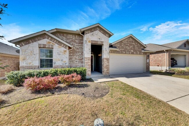 Photo - Amazing 4 bed, 2 bath home in North East Austin!