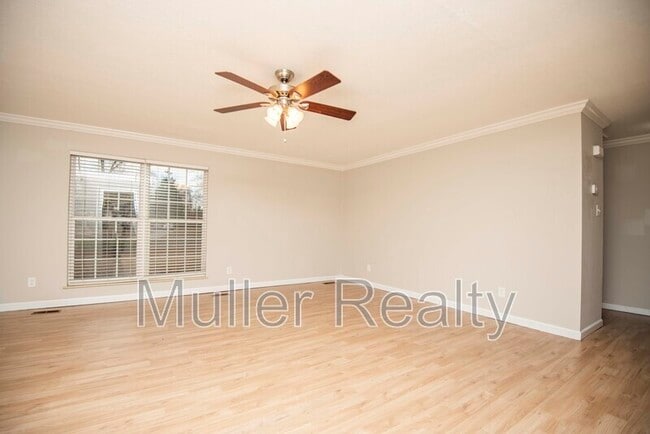 Photo - 11719 S Williamsburg Dr